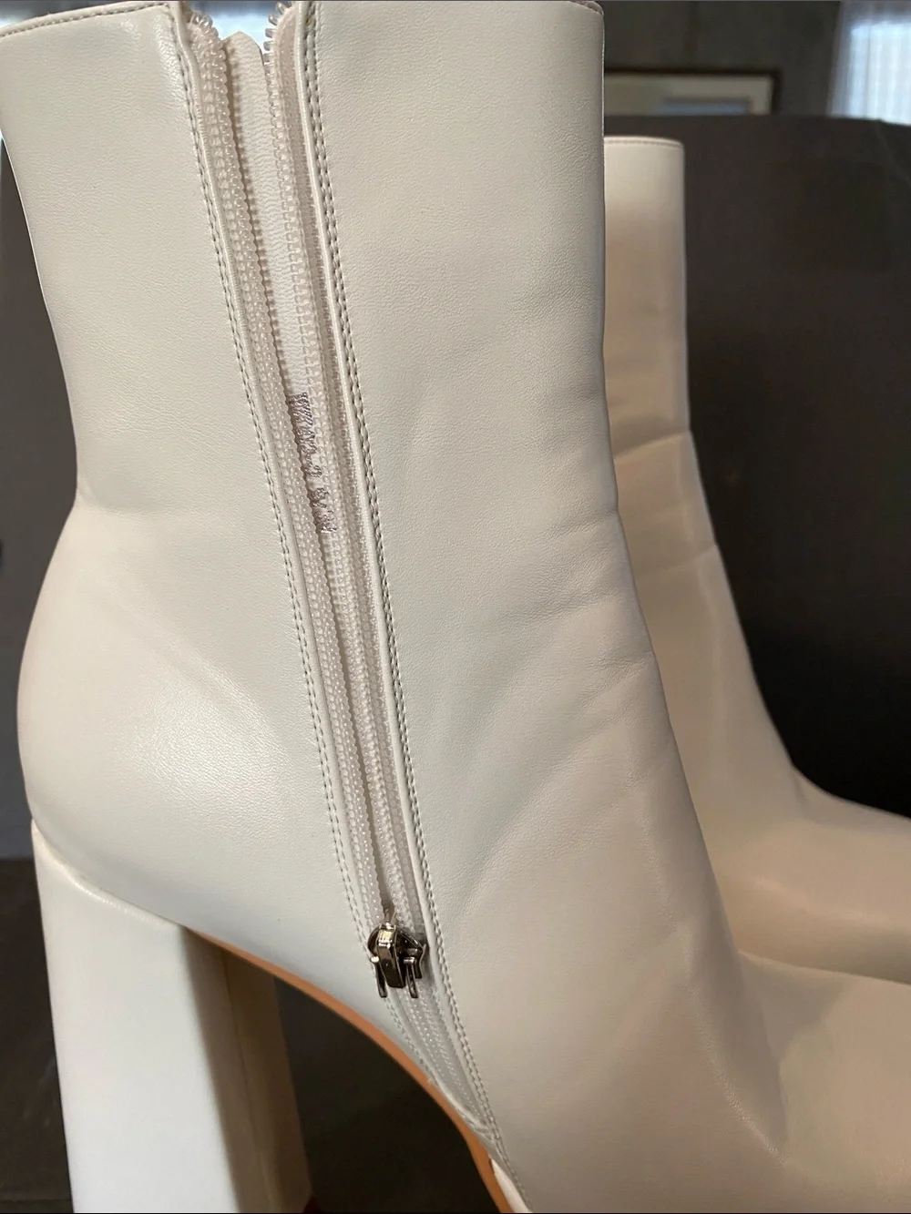 Wet kiss White Double Platform Ankle Boots